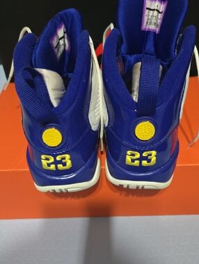 Jordan 9 Kobe - Size 7Y Or 8.5 Womens